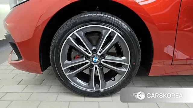 BMW 1 Series (F40) id 3778042 из Кореи 14