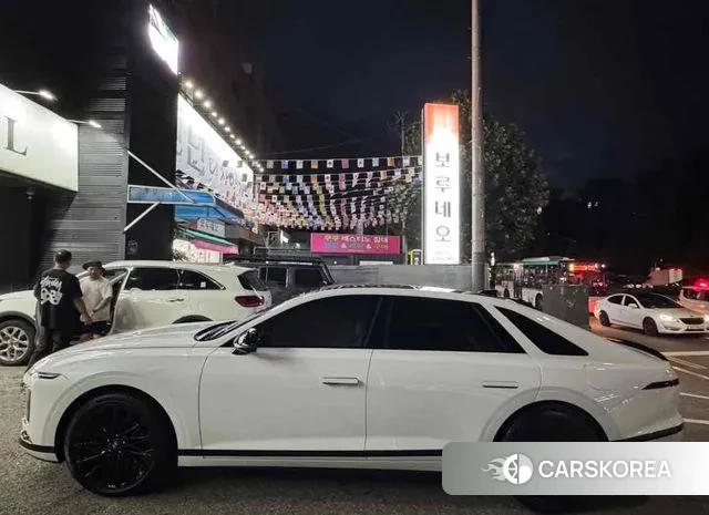 Hyundai Grandeur (GN7) id 3322327 из Кореи 8