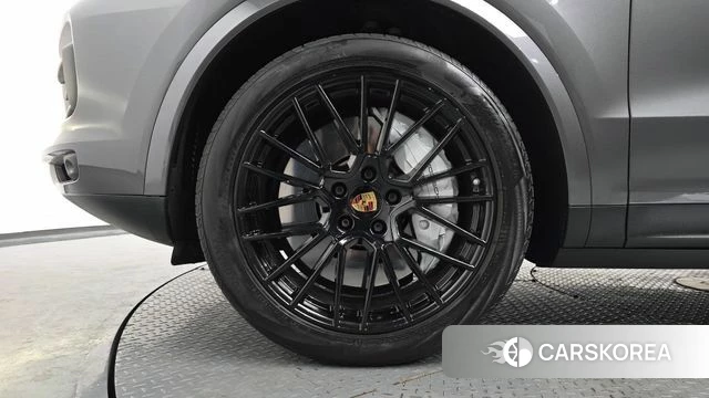 Porsche Cayenne (PO536) id 3905258 из Кореи 14