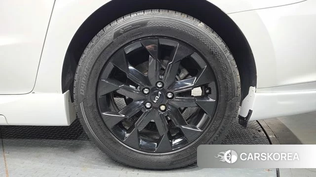 Kia The New Carnival id 3828972 из Кореи 14