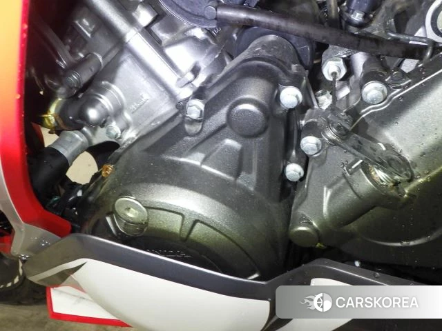 Engine photo