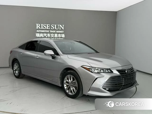 Toyota Asian dragon 2022 Серебристо-серый из Китая, фото 4