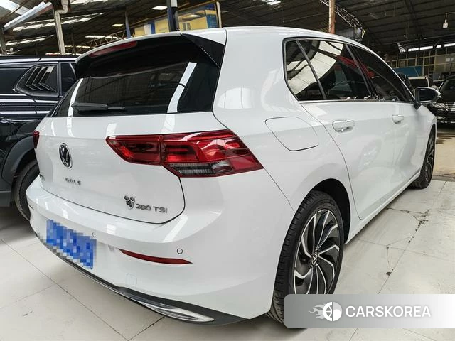 Volkswagen Golf 2021 Белый из Китая, фото 4