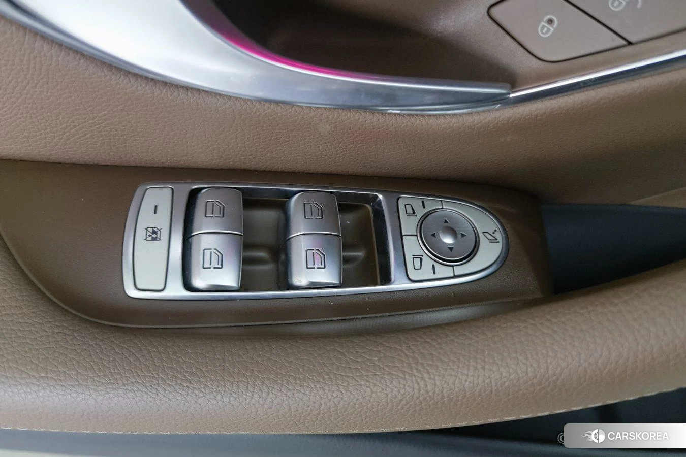 Mercedes-Benz E-Class id 4514773 из Китая 18