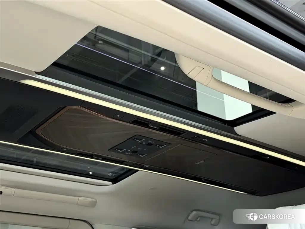 Lexus LM id 4576824 из Китая 22