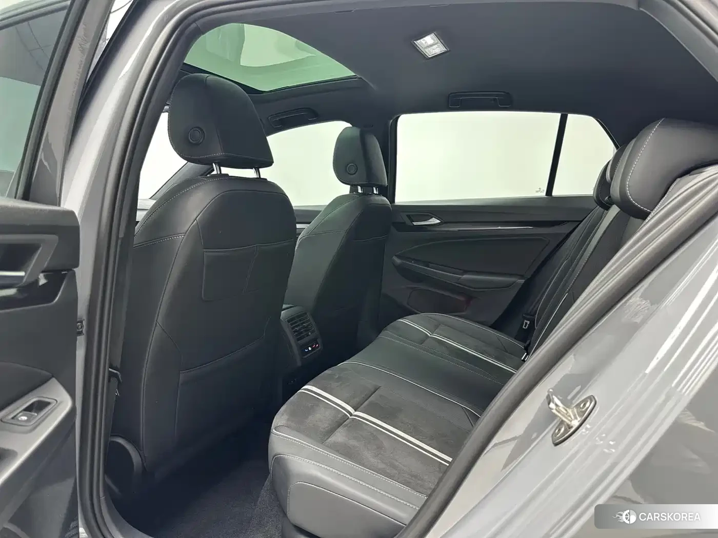 Volkswagen Golf id 4600392 из Китая 11