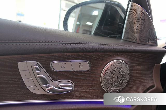 Mercedes-Benz E-class id 3896294 из Китая 10
