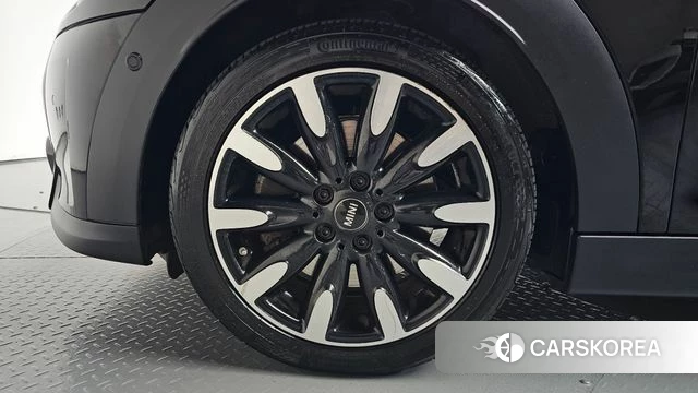 Mini Cooper S id 4784444 из Кореи 26