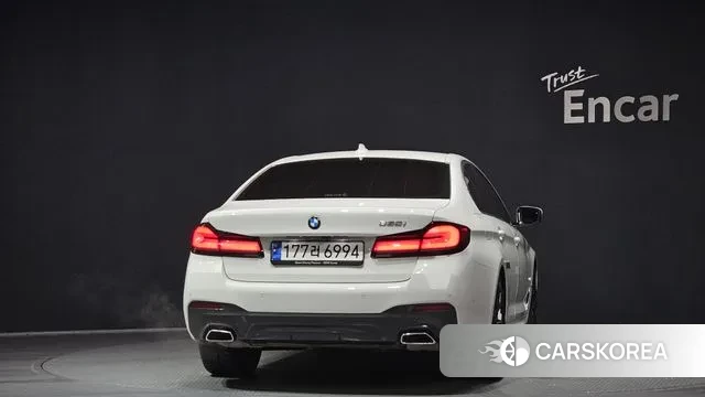 BMW 5 Series (G30) id 3596682 из Кореи 14