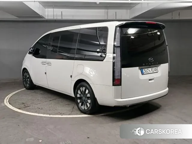 Hyundai Staria id 3438396 из Кореи 14