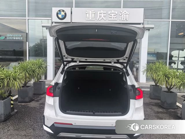BMW X1 id 4359122 из Китая 13