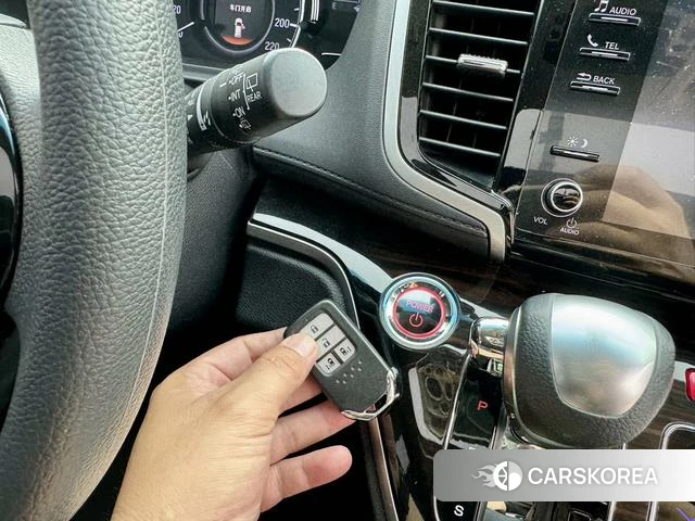 Honda Odyssey id 4274406 из Китая 17