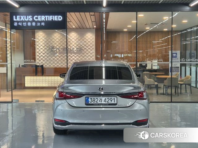 Lexus ES300h 7th generation id 4427101 из Кореи 13