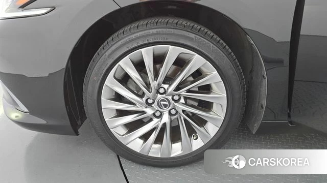 Lexus ES300h 7th generation id 4871080 из Кореи 26