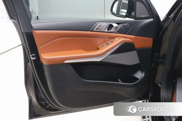 BMW X7 id 4210294 из Китая 29