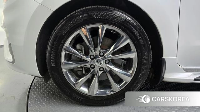 Kia The New Carnival id 4196940 из Кореи 25