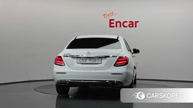Mercedes-Benz E-Class W213 id 4713310 из Кореи 33