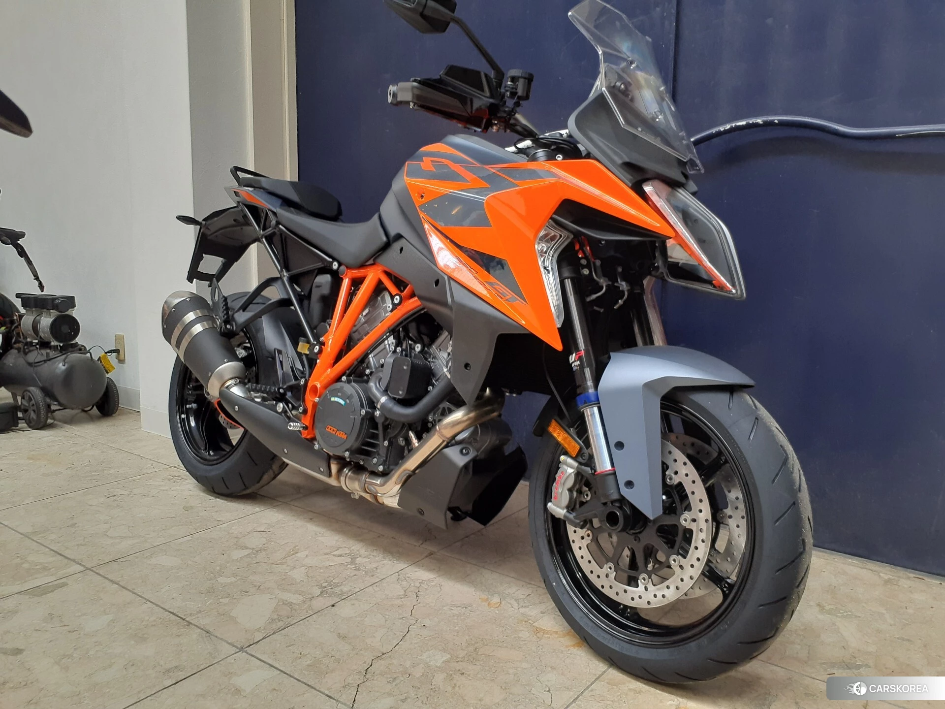 KTM 1290 SUPER DUKE GT 2023 из Японии, фото 4