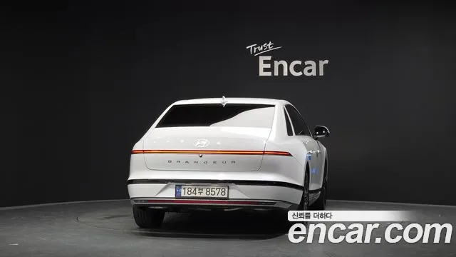 Hyundai Grandeur Hybrid (GN7) id 2852660 из Кореи 14