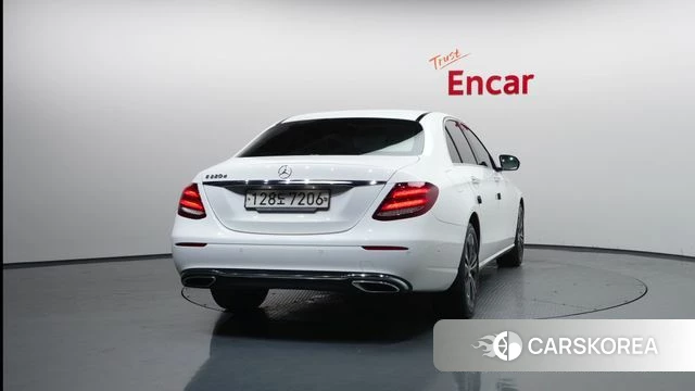 Mercedes-Benz E-Class W213 id 4619838 из Кореи 14