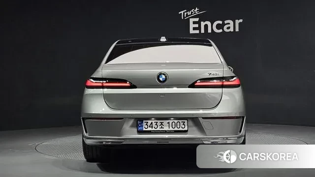 BMW 7 Series (G70) id 3289395 из Кореи 14