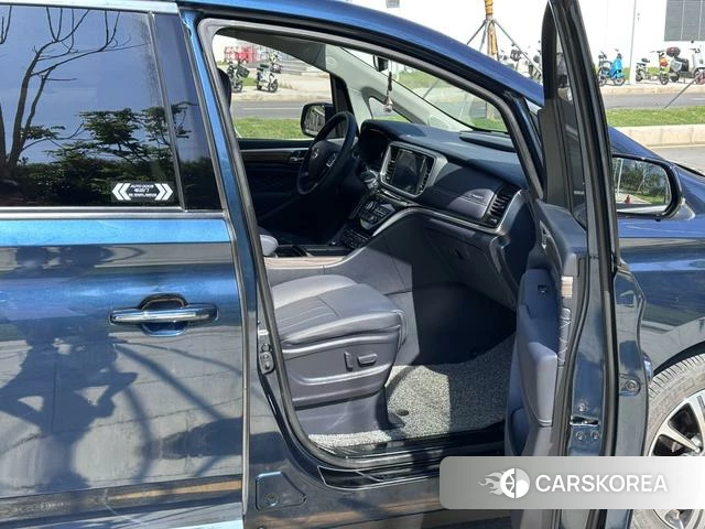 GAC Trumpchi Trumpchi M8 id 3869768 из Китая 20