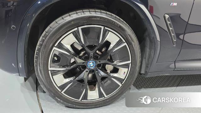 BMW iX3 id 4201810 из Кореи 27