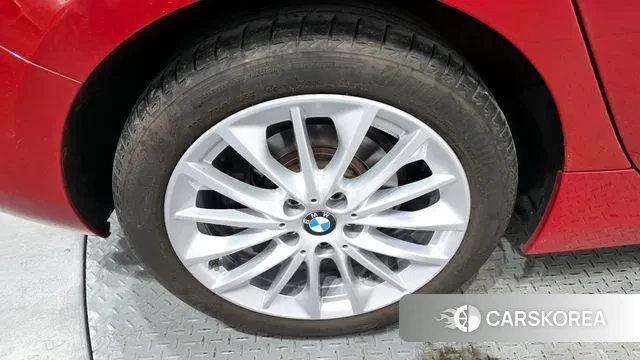 BMW 1 Series (F40) id 3601684 из Кореи 14