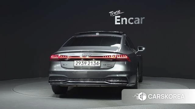 Audi A7 (4K) id 4609817 из Кореи 32