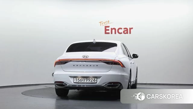 Hyundai The New Grandeur IG id 4519978 из Кореи 27