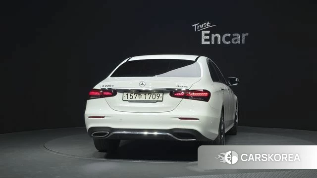 Mercedes-Benz E-Class W213 id 3904706 из Кореи 14