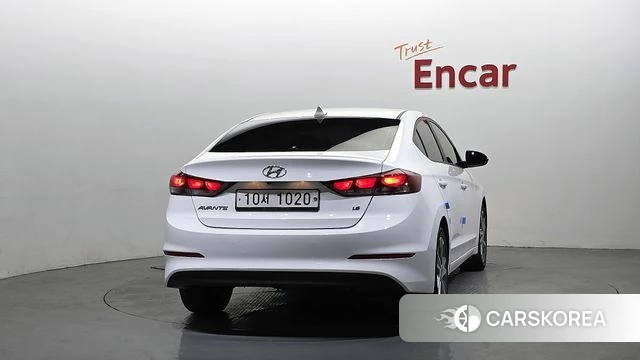 Hyundai Avante AD id 3925176 из Кореи 14