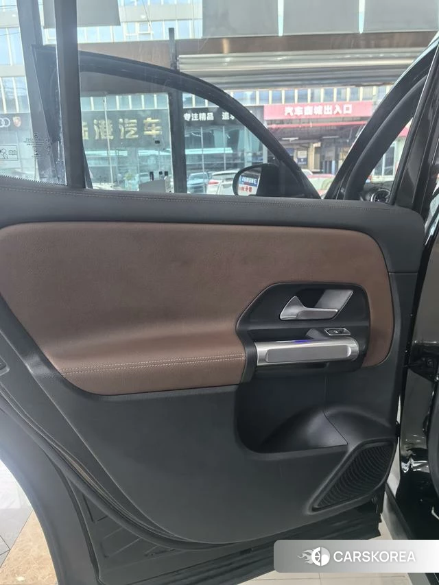 Mercedes-Benz GLB id 4275702 из Китая 16