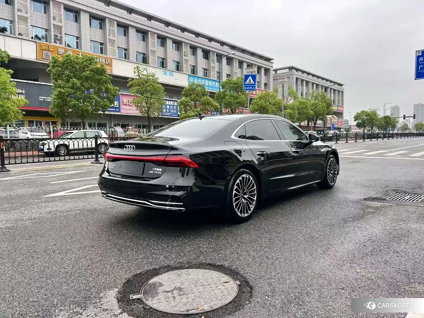 Audi A7L 2025 Черный из Китая, фото 4