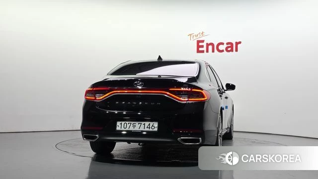 Hyundai Grandeur IG id 4918721 из Кореи 14