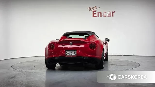 Alfa Romeo 4C id 3454941 из Кореи 14