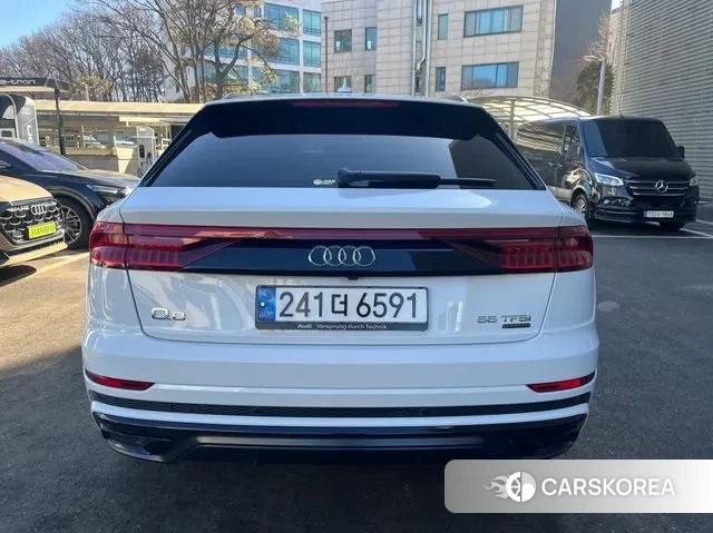 Audi Q8 (4M) 2023 Белый из Кореи, фото 6