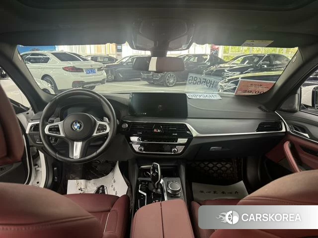 BMW 5 series 2021 Белый из Китая, фото 5