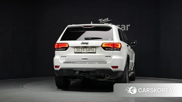 Jeep Grand Cherokee id 4594682 из Кореи 24