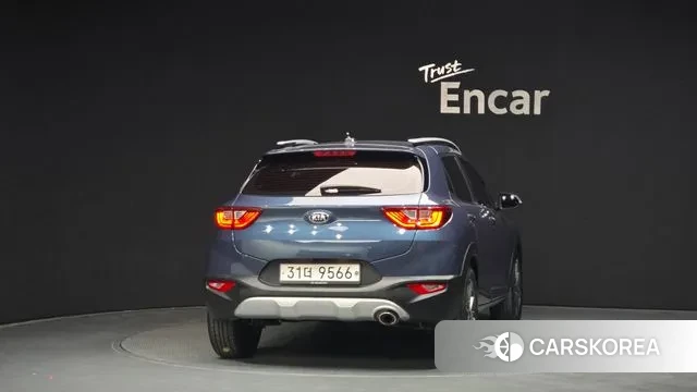 Kia Stonic id 3029523 из Кореи 14