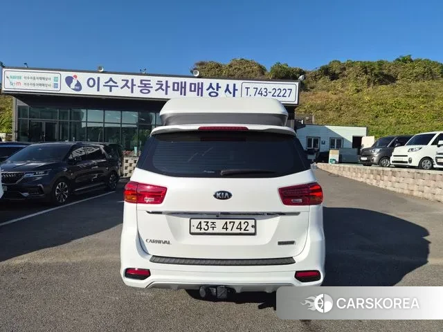 Kia The New Carnival id 3368531 из Кореи 13