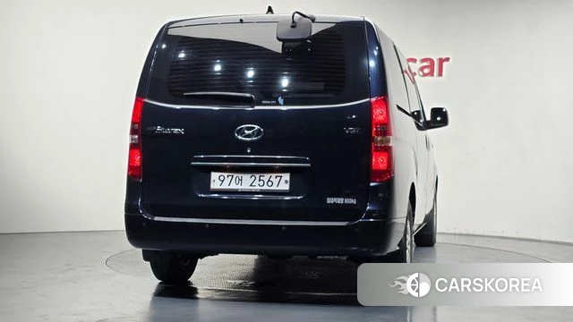 Hyundai The New Grand Starex id 4471282 из Кореи 25