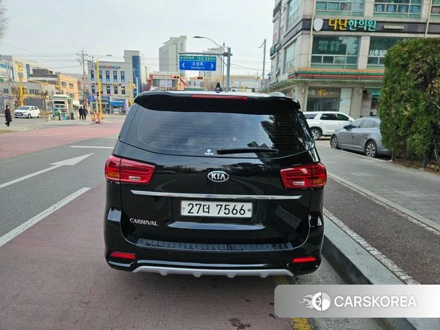 Kia The New Carnival 2019 Черный из Кореи, фото 4