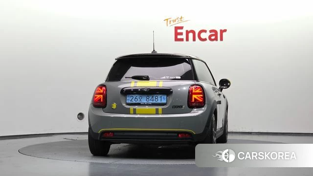 Mini Cooper Electric id 4650946 из Кореи 14