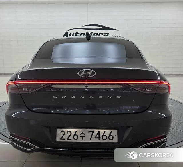 Hyundai The New Grandeur IG id 3792000 из Кореи 14