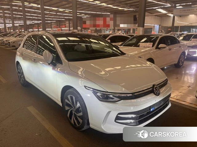 Volkswagen Golf 2025 Белый из Китая, фото 5