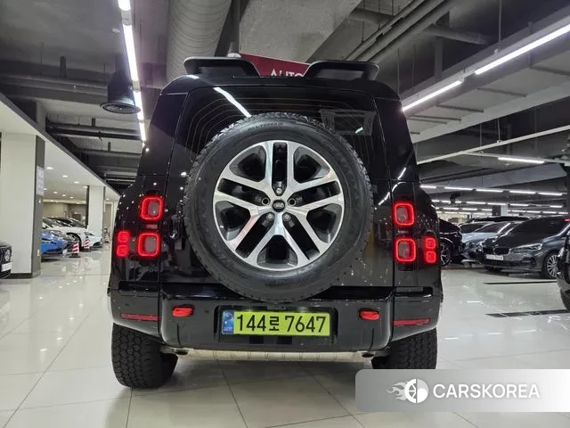 Land Rover Defender (L663) id 3731798 из Кореи 14