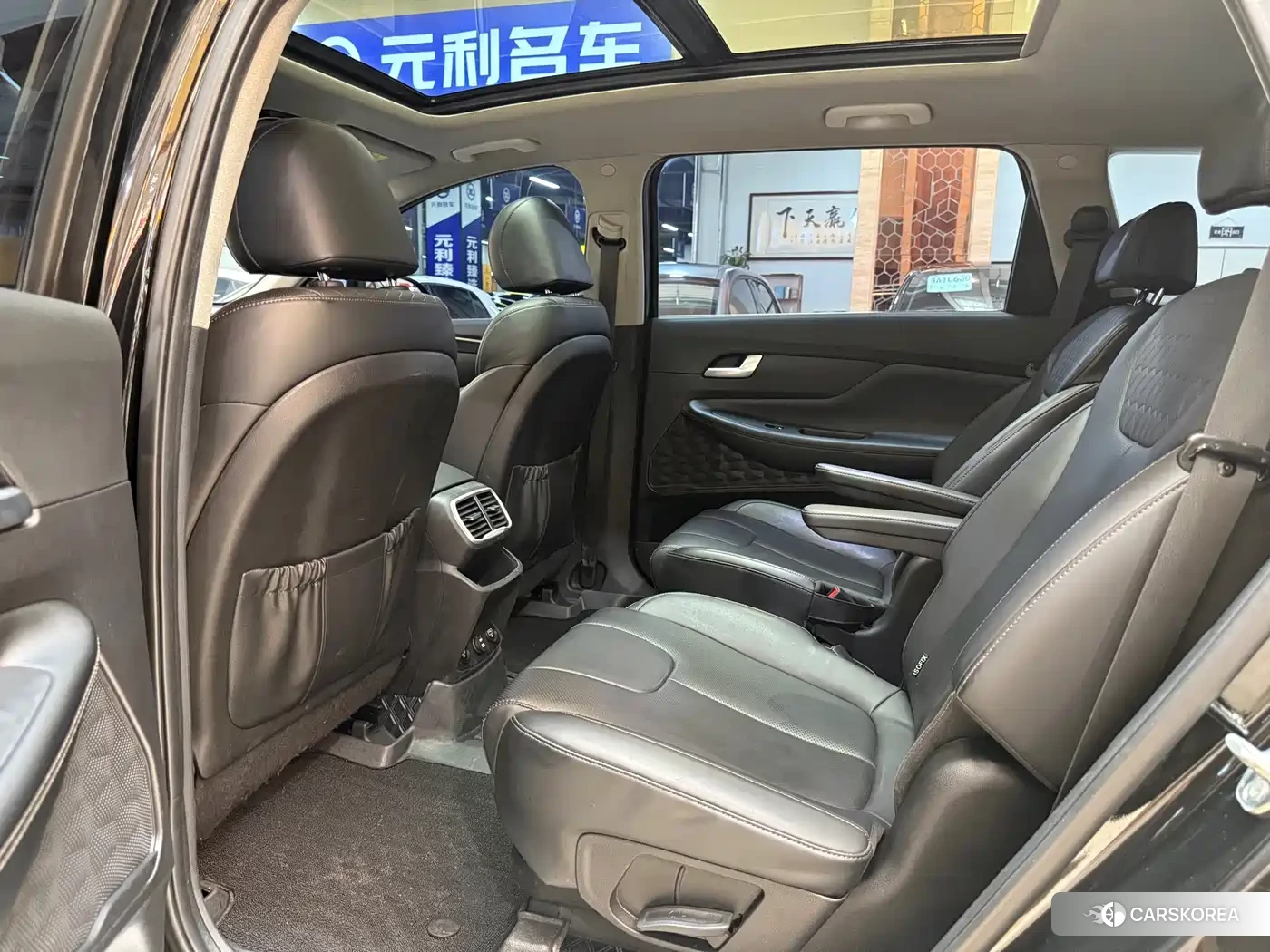 Hyundai Santa Fe 2021 Черный из Китая, фото 4