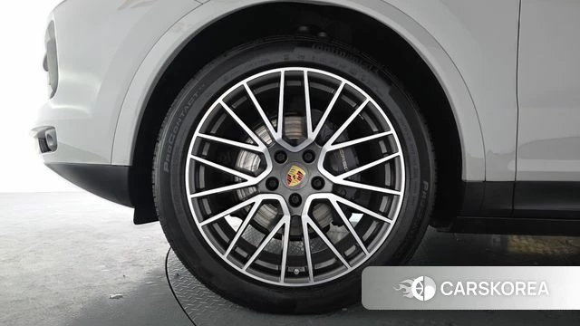Porsche Cayenne (PO536) id 3878440 из Кореи 14