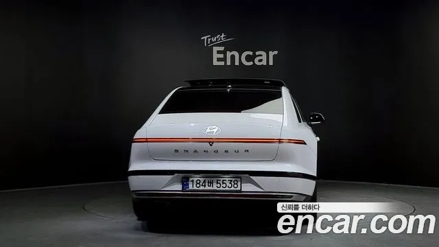 Hyundai Grandeur (GN7) id 2934956 из Кореи 14